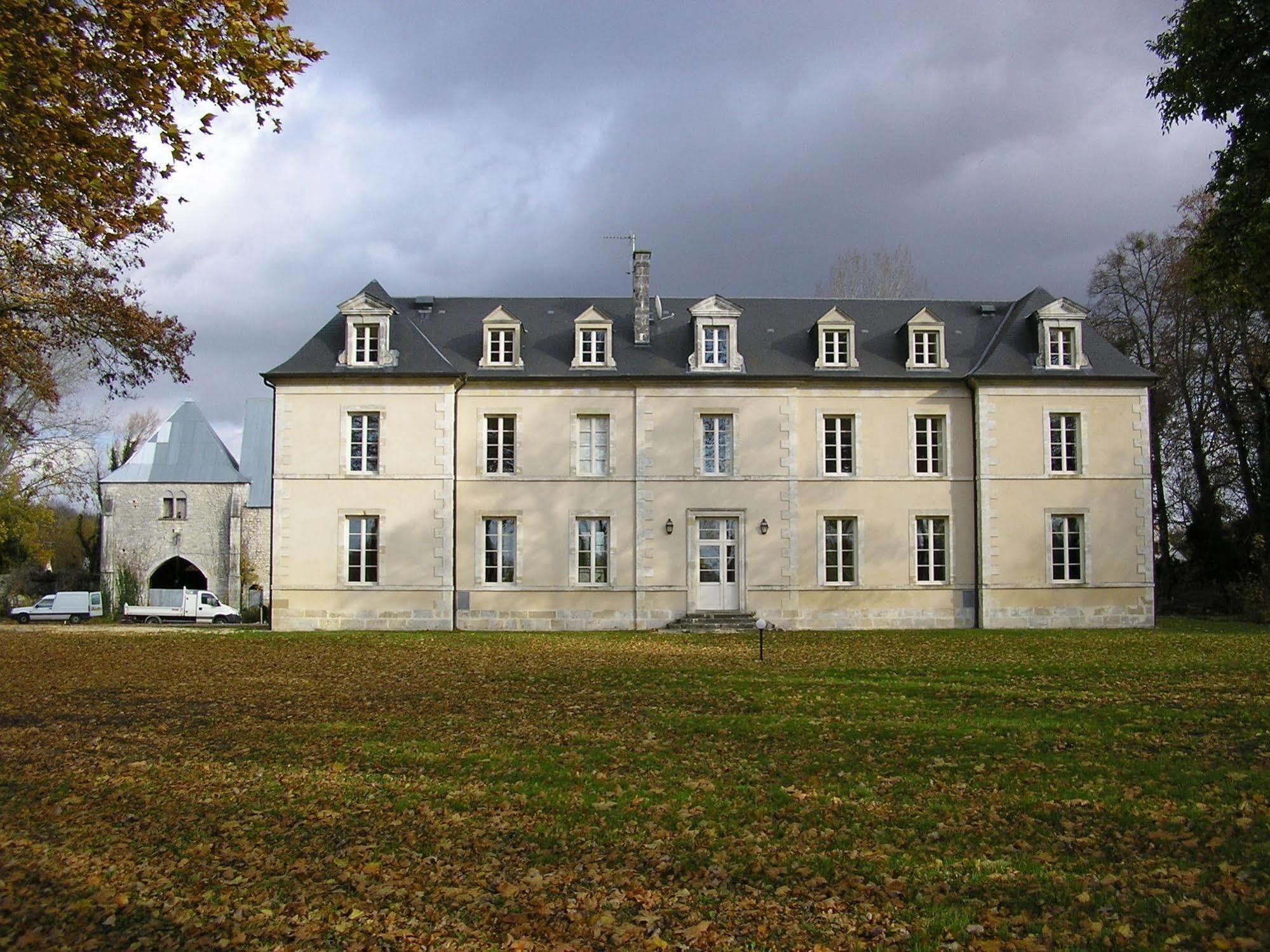 Château De Lazenay - Résidence Hôtelière Bourges Buitenkant foto